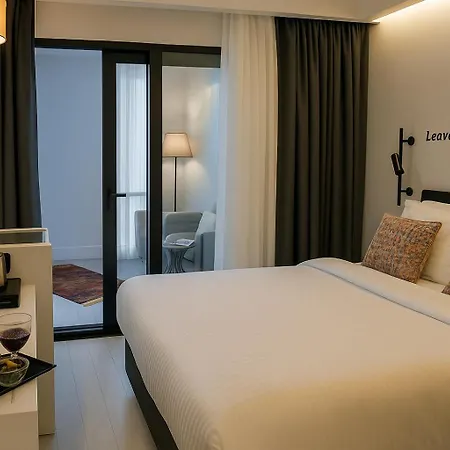 Sparkle Hotel 3*