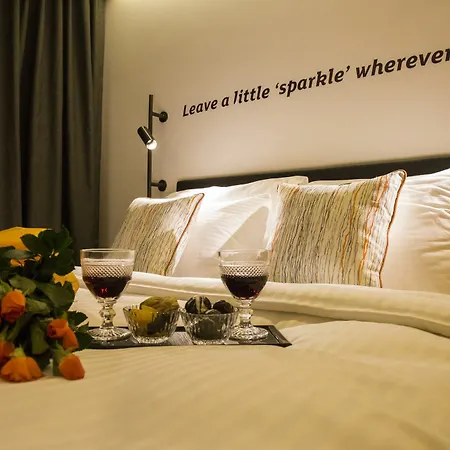 Hotell Sparkle 3*
